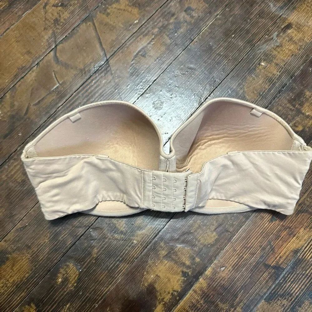 Victoria’s Secret nude strapless multi-way 36DD bra - Picture 2 of 3